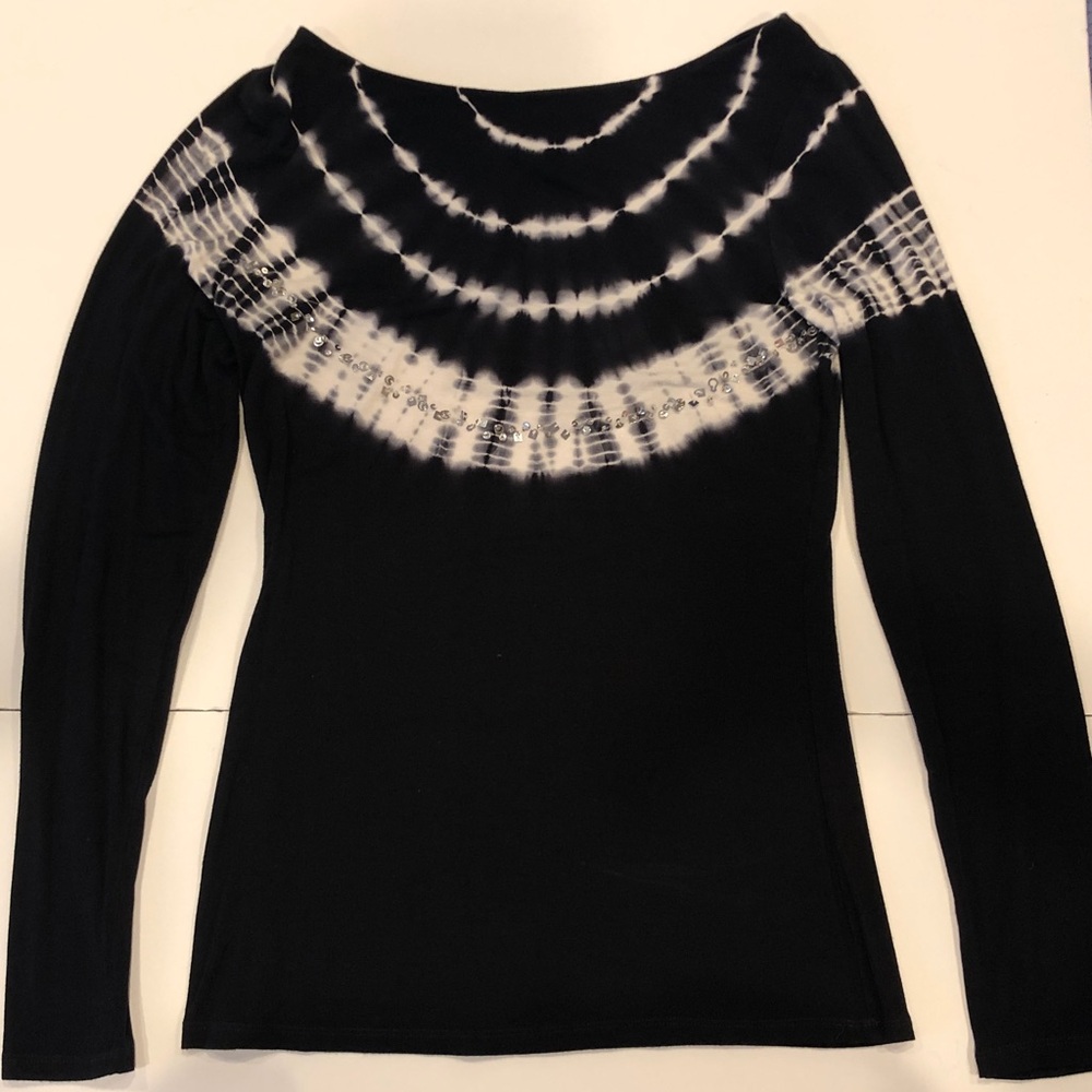 INC International Concepts Black & White Tie-Dye LS  Embellished Scoop Neck Top